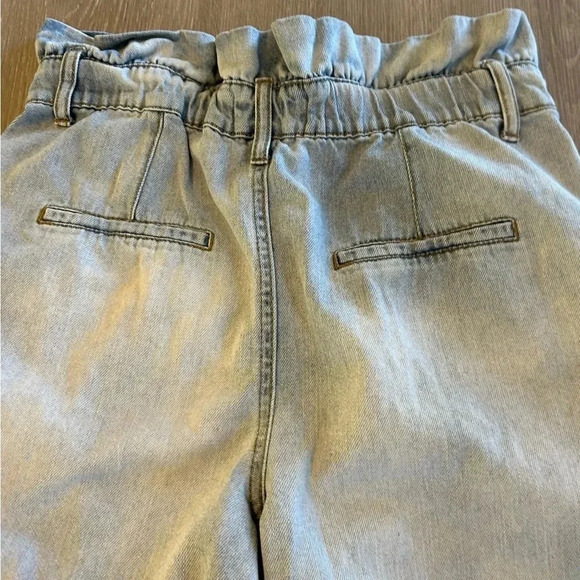 Blank NYC Paperbag High Rise Wide Leg Cropped Light Wash Size 30 Jeans No Belt - Picture 7 of 14